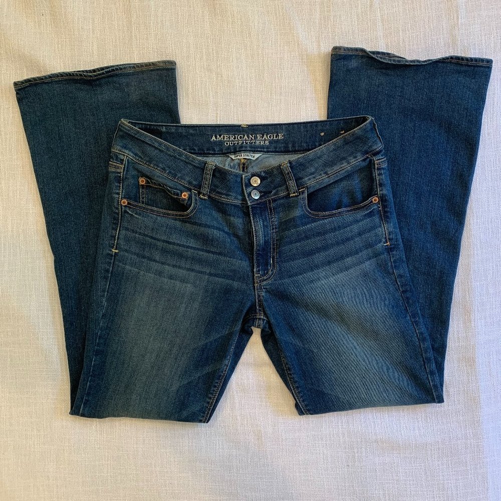 American Eagle AEO Mid Rise Bootcut Super Stretch Jeans